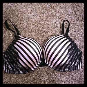 VS Bombshell Push Up Bra